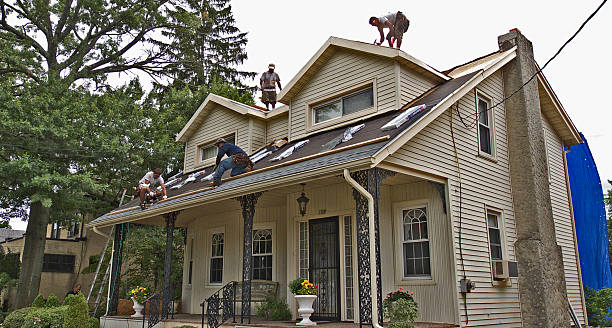 Best Best Roofing Contractors  in Delft Colony, CA